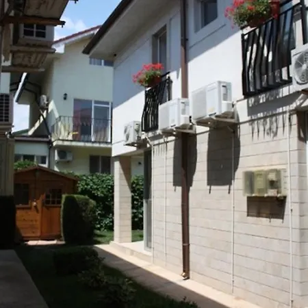 Cu Gradina Ariel & Nemo Apartmán Eforie Nord