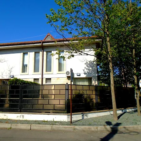 Apartament Cu Gradina Ariel&nemo