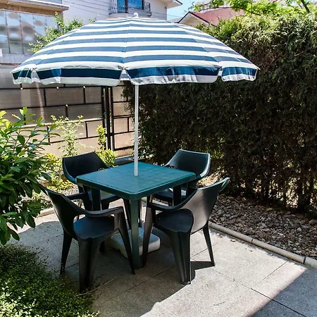 Apartmán Cu Gradina Ariel & Nemo